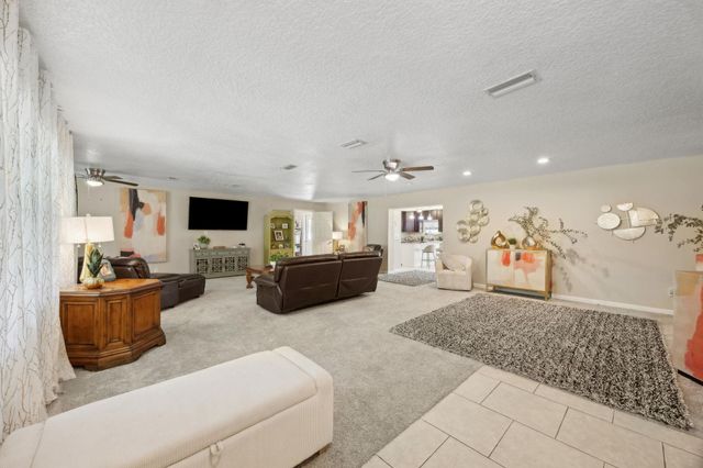 121 Herja Acre Ln, Palatka, FL 32177