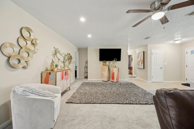 121 Herja Acre Ln, Palatka, FL 32177