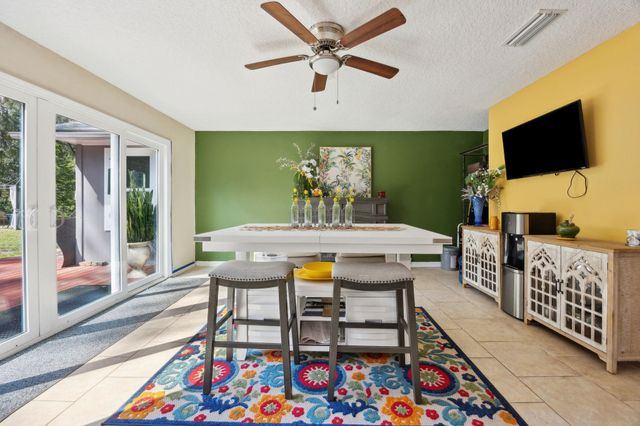 121 Herja Acre Ln, Palatka, FL 32177