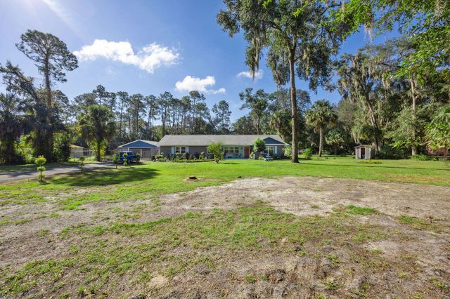 121 Herja Acre Ln, Palatka, FL 32177