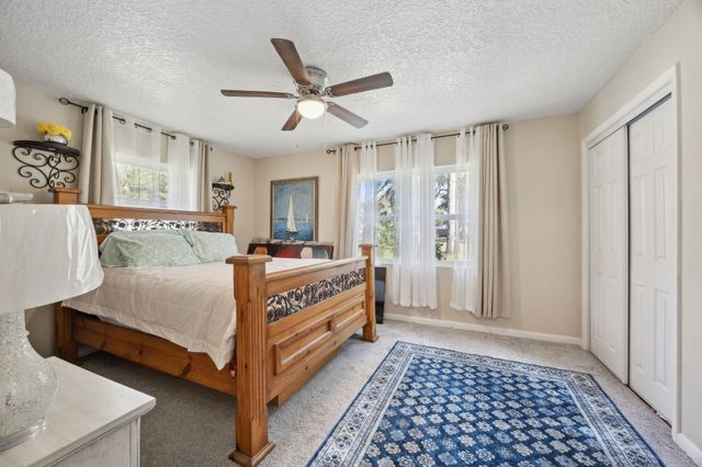 121 Herja Acre Ln, Palatka, FL 32177