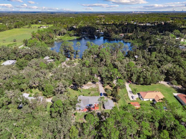 121 Herja Acre Ln, Palatka, FL 32177