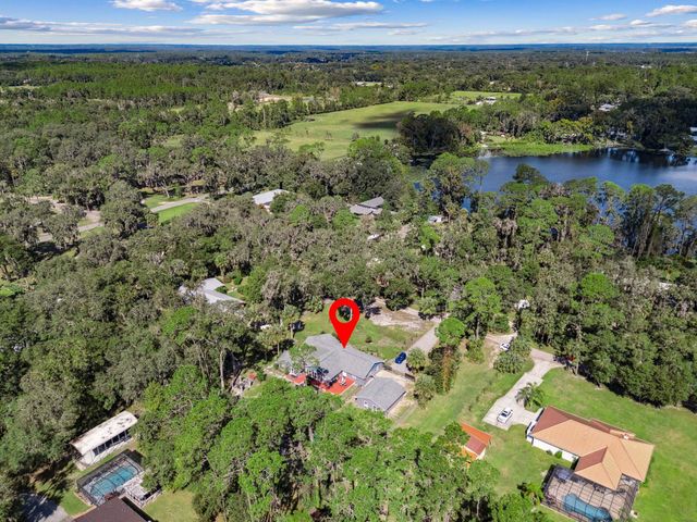 121 Herja Acre Ln, Palatka, FL 32177