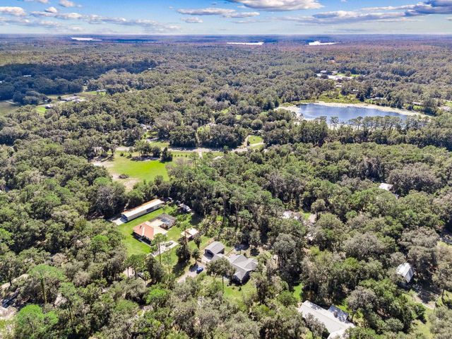 121 Herja Acre Ln, Palatka, FL 32177