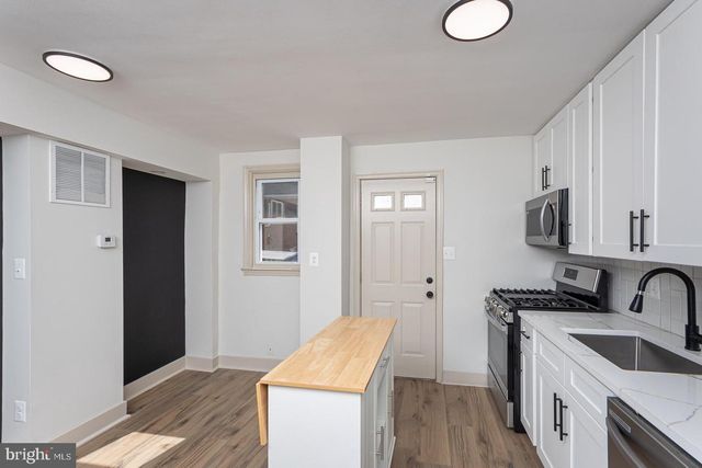 317 N EDGEWOOD ST, Baltimore, MD 21229