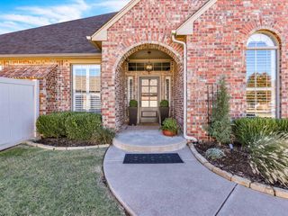 17708 Griffin Gate Drive, Edmond, OK 73012