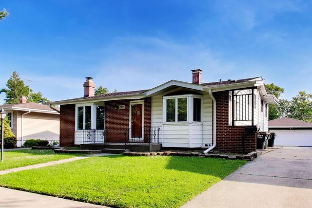 2925 E 188th Place, Lansing, IL 60438