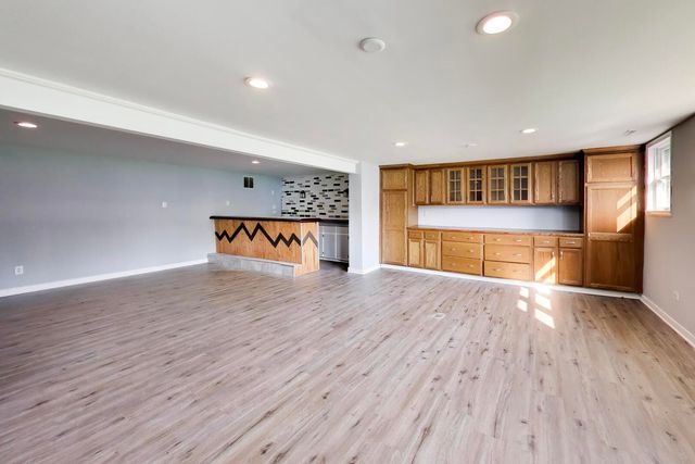 2925 E 188th Place, Lansing, IL 60438
