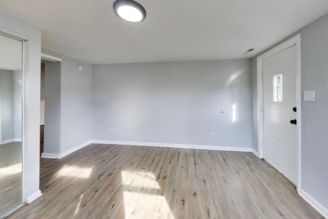 2925 E 188th Place, Lansing, IL 60438