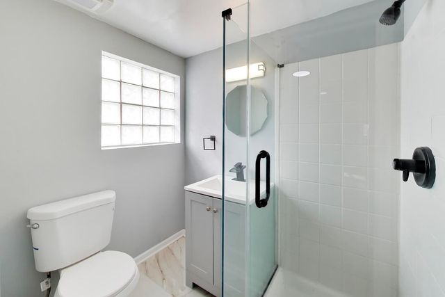 2925 E 188th Place, Lansing, IL 60438