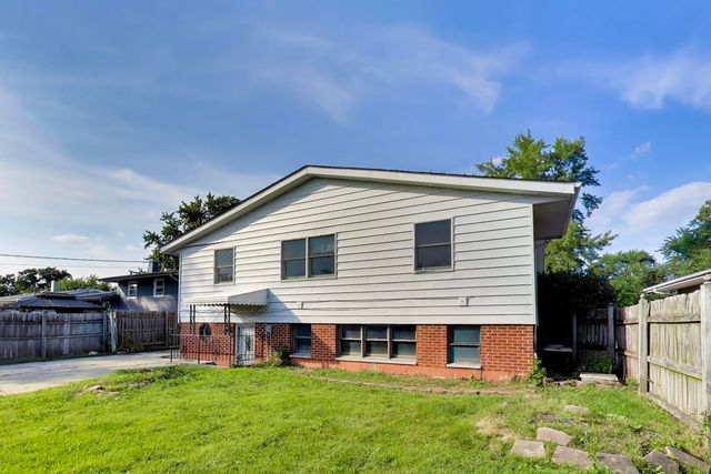 2925 E 188th Place, Lansing, IL 60438