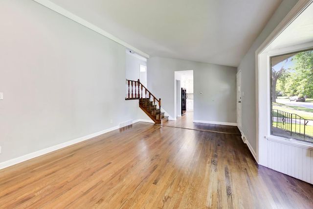 2925 E 188th Place, Lansing, IL 60438