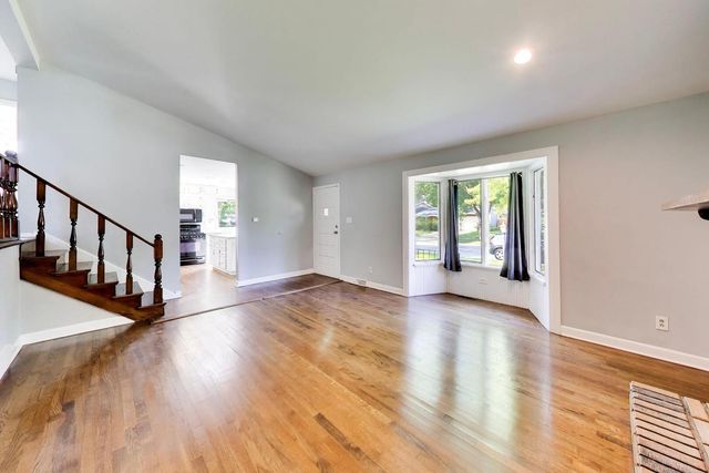 2925 E 188th Place, Lansing, IL 60438