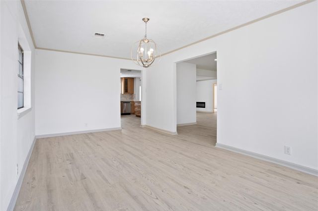 24518 Sunny Glen Drive, Houston, TX 77336