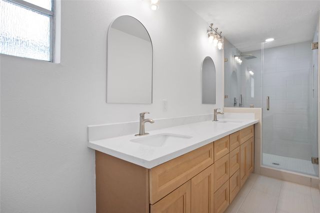 24518 Sunny Glen Drive, Houston, TX 77336