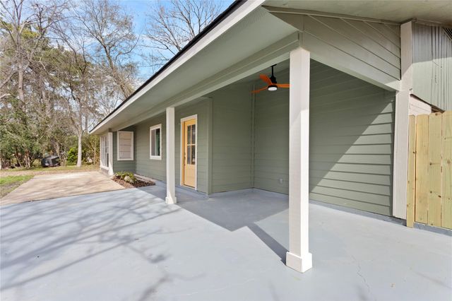 24518 Sunny Glen Drive, Houston, TX 77336