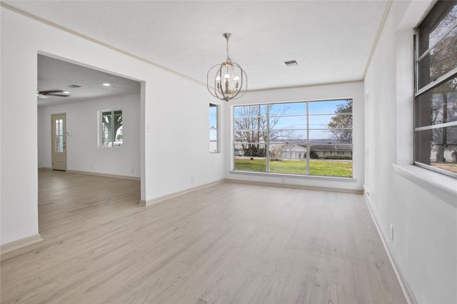 24518 Sunny Glen Drive, Houston, TX 77336