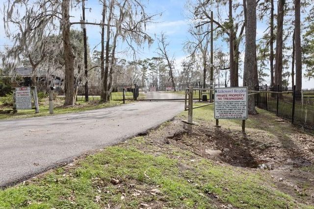 24518 Sunny Glen Drive, Houston, TX 77336