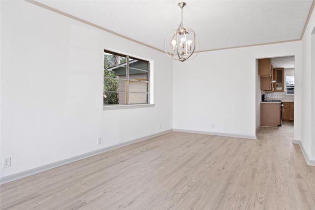 24518 Sunny Glen Drive, Houston, TX 77336