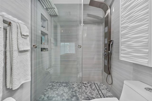 60 SW 13th St 3604, Miami, FL 33130