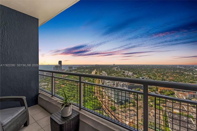 60 SW 13th St 3604, Miami, FL 33130