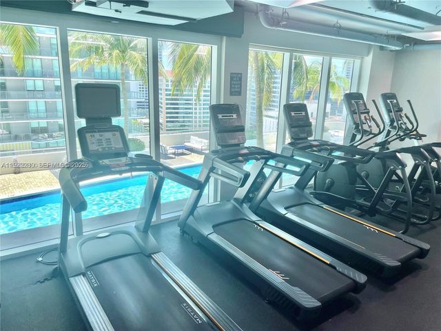 60 SW 13th St 3604, Miami, FL 33130