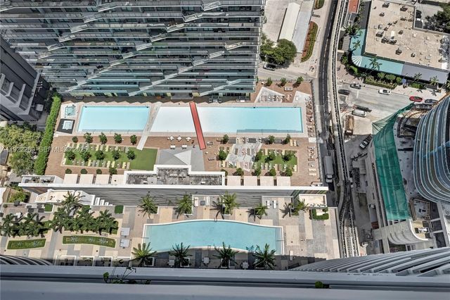 60 SW 13th St 3604, Miami, FL 33130