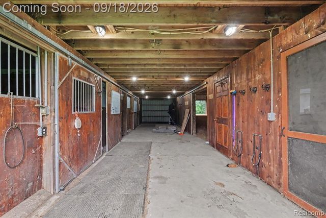 2651 Fenton Road, Hartland, MI 48353