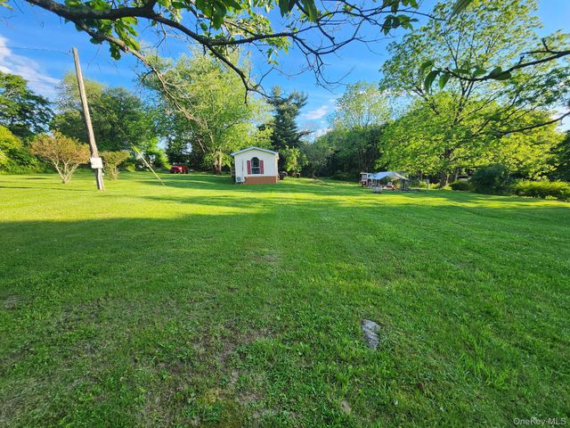 209 Browns Road, Walden, NY 12586