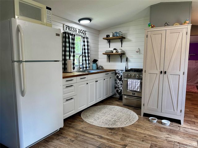 209 Browns Road, Walden, NY 12586