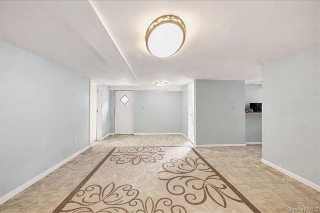 32 Agawam N, Yonkers, NY 10704