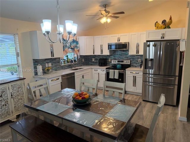 1825 SE 12th Terrace, Cape Coral, FL 33990