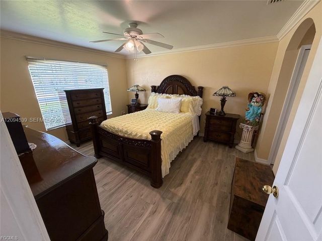 1825 SE 12th Terrace, Cape Coral, FL 33990