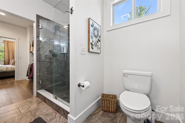 62 Dillingham Road, Asheville, NC 28805