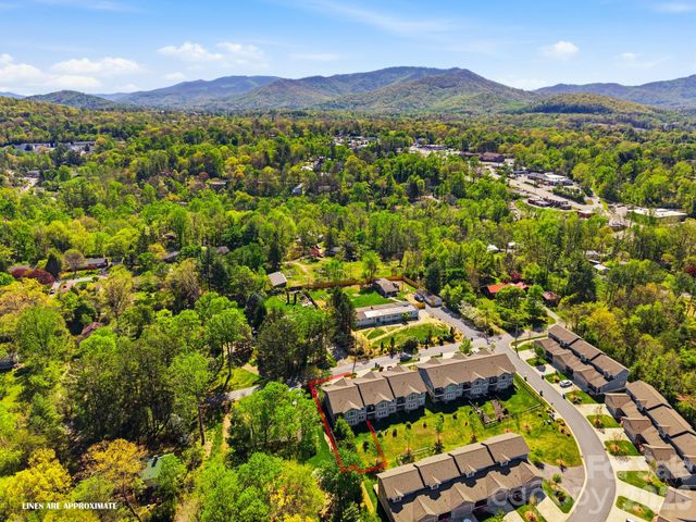 62 Dillingham Road, Asheville, NC 28805