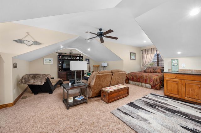 1306 Gold Lake Drive, Loma, CO 81524