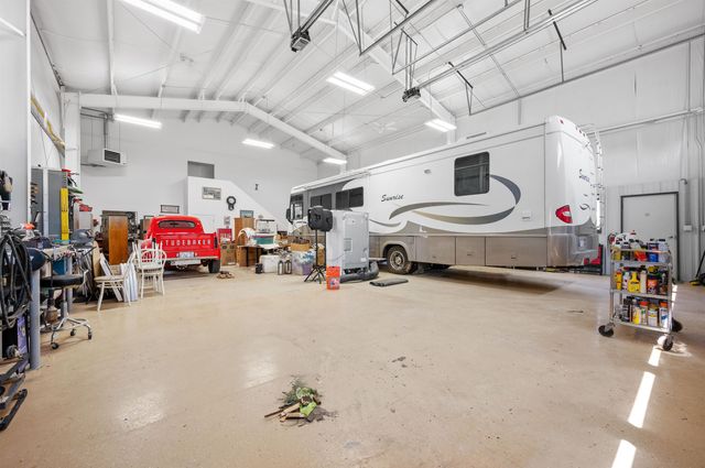 1306 Gold Lake Drive, Loma, CO 81524