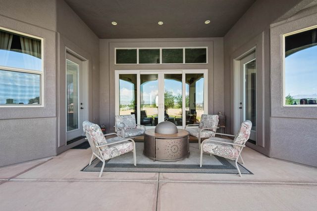 1306 Gold Lake Drive, Loma, CO 81524