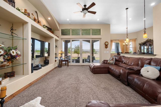 1306 Gold Lake Drive, Loma, CO 81524