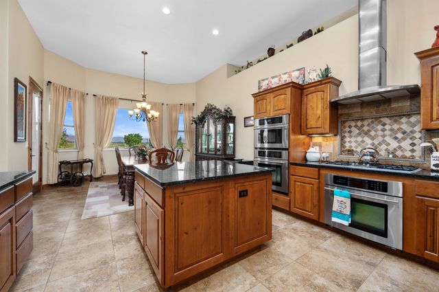 1306 Gold Lake Drive, Loma, CO 81524