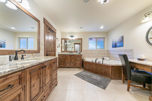 12349 Skislope Way, Truckee, CA 96161