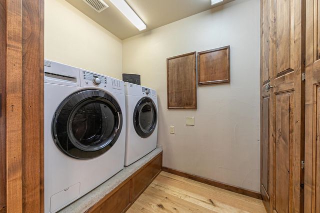 12349 Skislope Way, Truckee, CA 96161