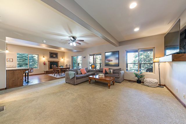 12349 Skislope Way, Truckee, CA 96161