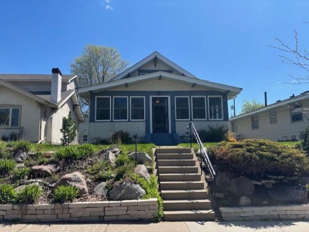 4215 Columbus Avenue, Minneapolis, MN 55407