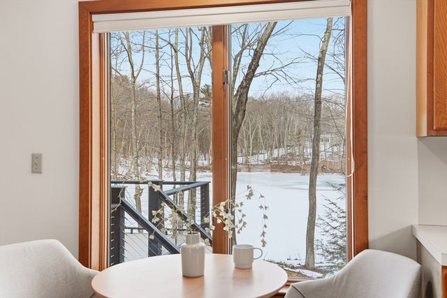 10 Laurel Lane, Groton, MA 01450