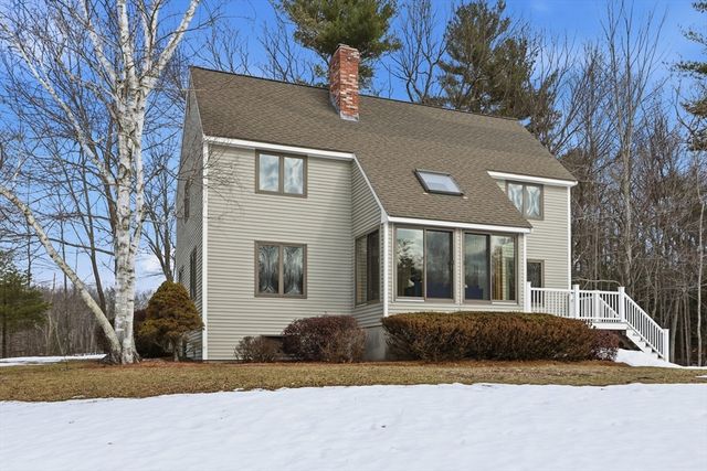 10 Laurel Lane, Groton, MA 01450