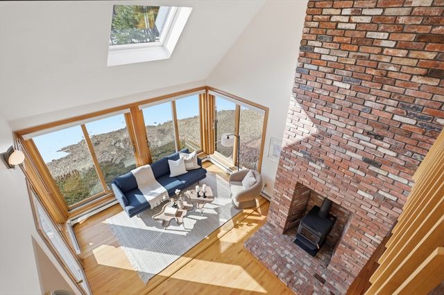 10 Laurel Lane, Groton, MA 01450