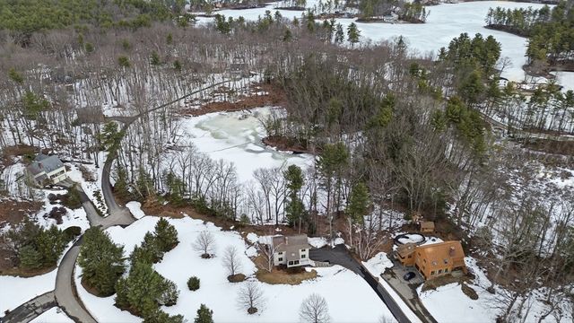 10 Laurel Lane, Groton, MA 01450