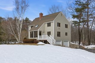 10 Laurel Lane, Groton, MA 01450