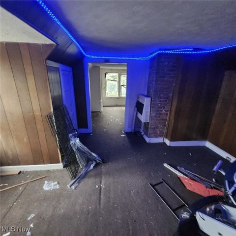 16204 Arcade Avenue, Cleveland, OH 44110